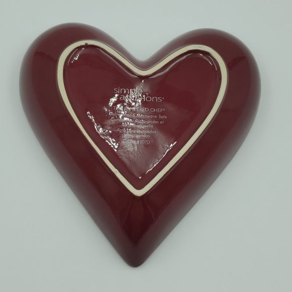 Simple Additions by The Pampered Chef Red Heart Shaped Dish Red Trinket Dish - Picture 4 of 5